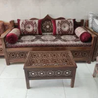 تخت چوبی|مبلمان خانگی و میز عسلی|یزد, |دیوار