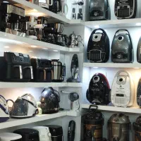 فروشنده ی خانوم