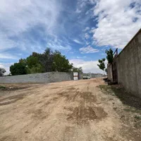 ۵۰۰متر چهاردیواری سند دار و برق داخل قیمت۴۸۰م