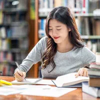 کتاب  زبان ژاپنی ساکورا - ثبت نام شروع شد