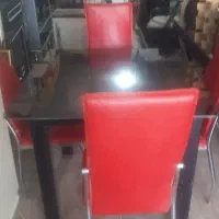 باسلام میز غذاخوری ۴نفره خیلی سالم درحد نو