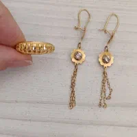 گوشواره و انگشتر طلا