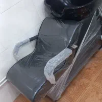 تجهیزات اریشگاهی|آرایشگاه و سالن‌های زیبایی|لشت نشا, |دیوار