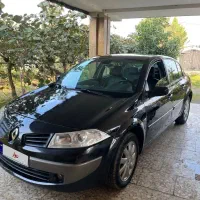 رنو مگان۲۰۰۰