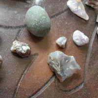 سنگ های قیمتی.