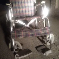 یک عدد ویلچر|پزشکی|جزنیک, |دیوار