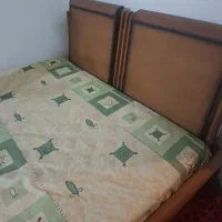 تخت دونفره چوب کاملا گردو