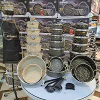 سرویس قابلمه ماموت ۲۱ پارچه طرح سنگ ماربل