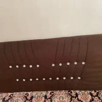 یه  جفت پشتی مبلی