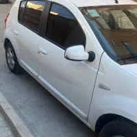 ماشین ساندرو دنده ای|خودرو سواری و وانت|خمینیشهر, |دیوار