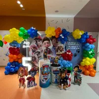 بادکنک آرایی جشن تولد و گل آرایی و تجهیزات مراسم|خدمات پذیرایی، مراسم|تهران, پاسداران|دیوار