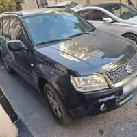 سوزوکی ویتارا ۲۴۰۰ مشکی