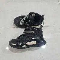 فروش کتونی بچه گانه برند خارجی