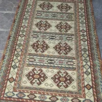 گلیم ۴ متری