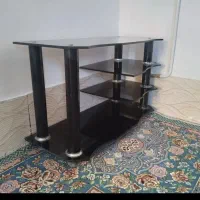 میز شیشه‌ای