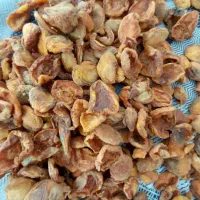 شربت آلبالو خانگی لواشک برگ زردالو آویشن پونه کوهی