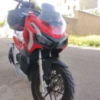 موتورسیکلتadv 150