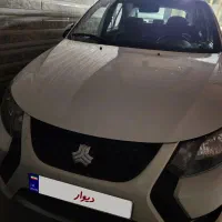 کوییک 1403سقف مشکی|خودرو سواری و وانت|مشهد, پورسینا|دیوار