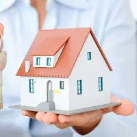 اجاره آپارتمان ـ طبقه بالای پیلوت ـ خیابان فرومندی