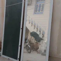 دو عددآینه با شاسی تمیز