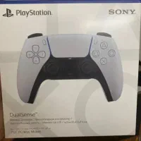 دسته ps5 sony  تو کارتن