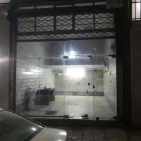یک باب مغازه ۳۰ متری