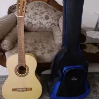 گیتار پویا SG3F|گیتار، بیس، امپلیفایر|اصفهان, سعادتآباد|دیوار