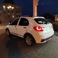 کوییک دنده‌ای R، مدل ۱۴۰۰