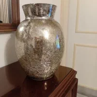 گلدون شیشه ایی