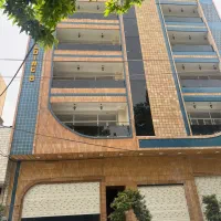 مغازه ۱۶۰ متر، بر اصلی خیابان ناصرخسرو