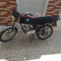 موتورسیکلت پارکینگی سالم وسرحال