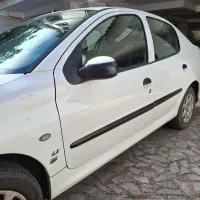 پژو ۲۰۶ sd اسفند ۹۴ بی رنگ دریچه سیمی|خودرو سواری و وانت|رشت, سعدی (تختی)|دیوار