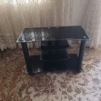 زیرتلوزیون شیشه ای.شیک.و نو..
