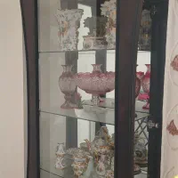 ویترین ۴ طبقه