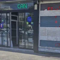 مغازه تجاری دایم240متری/حاشیه بلوار قرنی