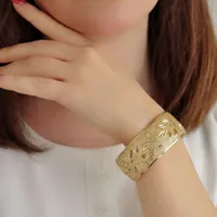 تکپوش طلاروس