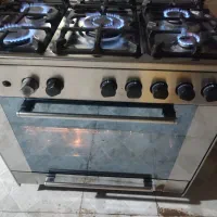 فرگازپنچ شعله تمام استیل کاملا سالمه درحدنو