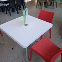 میز و صندلی پلاستیکی رستوران|کافیشاپ و رستوران|مشهد, ویلاشهر|دیوار