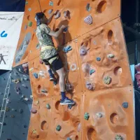 دیواره سنگنوردی