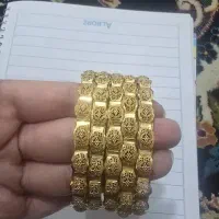 النگو سلطنتی شیک و نمادار