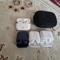 ایپاد و هنسفری گردنی  و اسپیکر