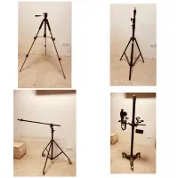 سه پایه حرفه ای عکاسی و نور پردازی