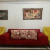 دو دست مبل راحتی فروش به دلیل اسباب کشی و نبودن جا