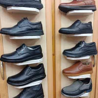 فروش ویژه کفش چرم طبیعی مردانه|کیف، کفش، کمربند|ایلام, |دیوار