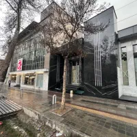 اجاره مغازه ۶۰۰متری براصلی فرمانیه/اندرزگو/بر۲۰|اجارهٔ مغازه و غرفه|تهران, فرمانیه|دیوار