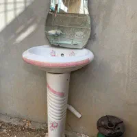 روشویی درحد نو با ایینه