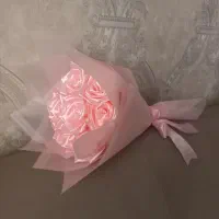 دسته گل روبانی صورتی