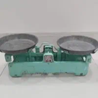 ترازو دوکفه ای
