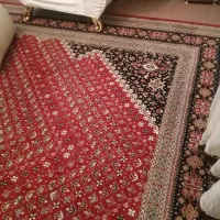 چندین قالی بدون هیچ نقص و عیب