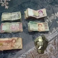 اسکناس و سکه قدیمی